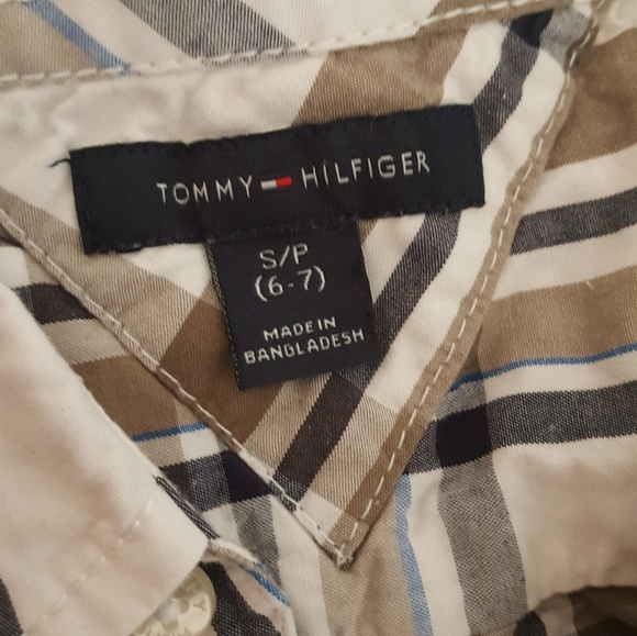 2 Tommy Hilfiger Boy's Plaid Short Sleeve Shirts - Picture 2 of 3